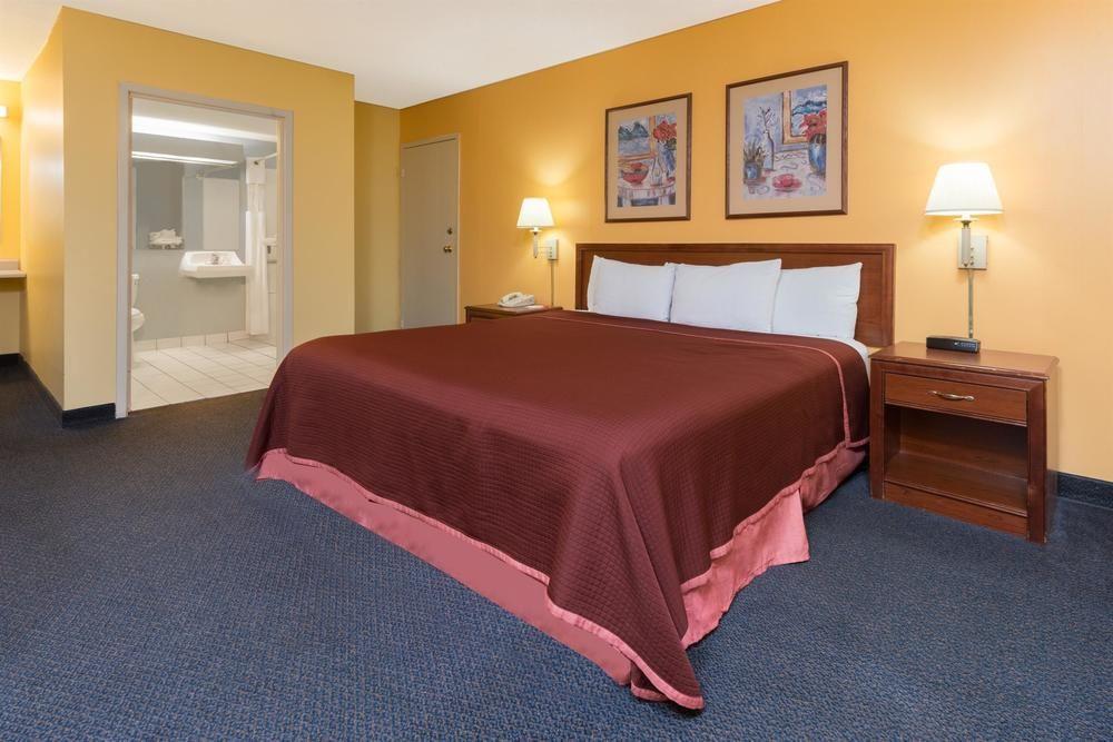 Motel 6 Springfield, Il - Airport Exterior photo